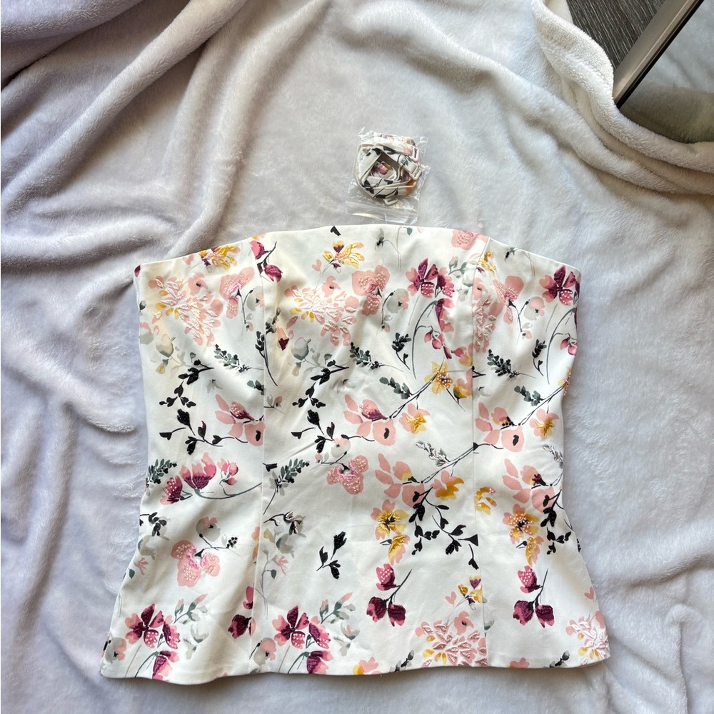 White House Black Market Floral beaded Strapless Corset boned top